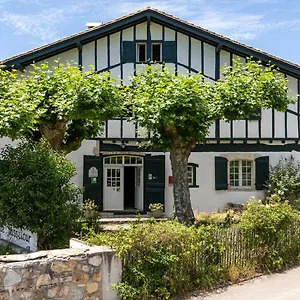 4* Hotel Domaine De Bassilour